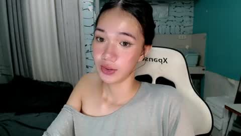 Snapshot of innocent_reign69 chatting on July 9, 2026, 6:39 am Reign online show from July 9, 2026, 6:39 am