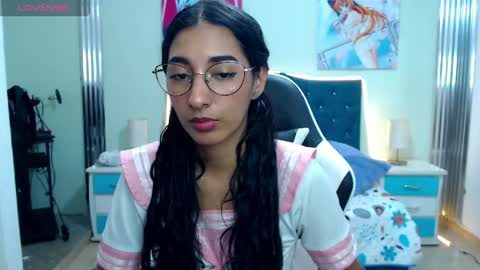 Snapshot of inocent_luna chatting on May 1, 2026, 3:44 am Luna moon online show from May 1, 2026, 3:44 am