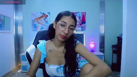 Snapshot of inocent_luna chatting on May 18, 2026, 3:57 am Luna moon online show from May 18, 2026, 3:57 am