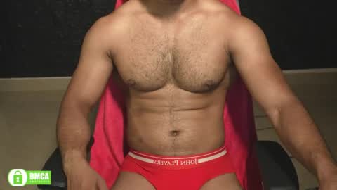 Snapshot of insanestud_miles chatting on May 25, 2026, 1:39 pm Miles online show from May 25, 2026, 1:39 pm