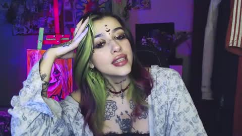 Snapshot of insunnity666 chatting on February 12, 2025, 8:07 pm Insunnity666 online show from February 12, 2025, 8:07 pm