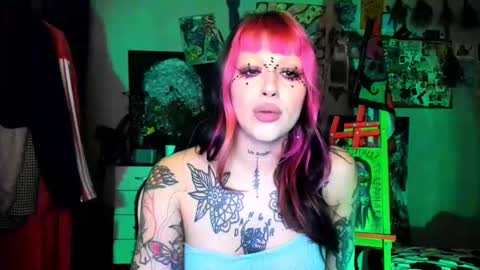 Snapshot of insunnity666 chatting on February 22, 2026, 9:02 pm Insunnity666 online show from February 22, 2026, 9:02 pm