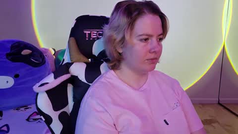 Faye online show from January 31, 2025, 2:48 am