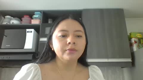 Iris 3 online show from October 7, 2025, 1:52 pm