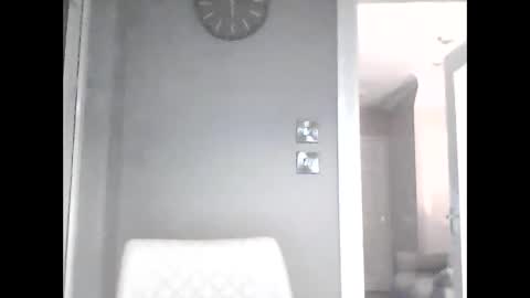 inthemood63 online show from January 11, 2025, 5:51 pm