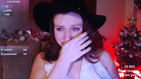 Cassie online show from December 11, 2024, 3:15 pm