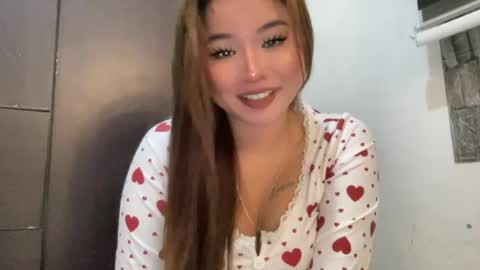 Snapshot of into_the_nightxxx chatting on May 23, 2026, 1:59 pm KATH online show from May 23, 2026, 1:59 pm