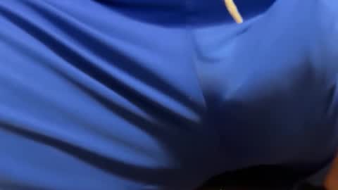 Snapshot of intressiert chatting on December 27, 2024, 5:26 pm intressiert online show from December 27, 2024, 5:26 pm