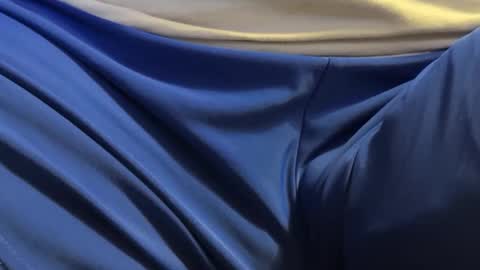 Snapshot of intressiert chatting on March 12, 2025, 7:06 pm intressiert online show from March 12, 2025, 7:06 pm