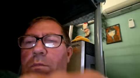 Snapshot of ioanamihaii chatting on May 3, 2026, 8:37 pm Mihai online show from May 3, 2026, 8:37 pm