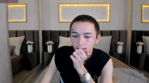 ionarne online show from November 15, 2025, 12:45 pm