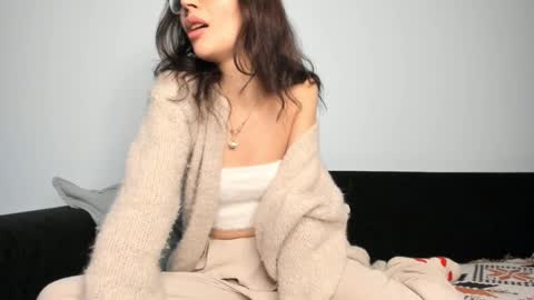 Irene online show from March 3, 2025, 10:52 pm