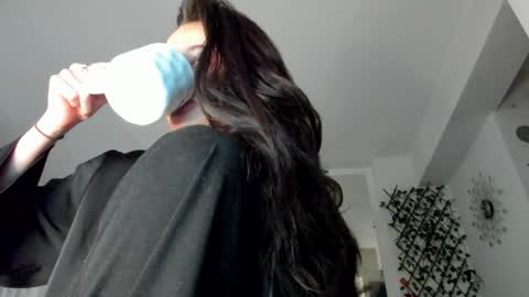 Ir s room online show from January 17, 2025, 4:49 am