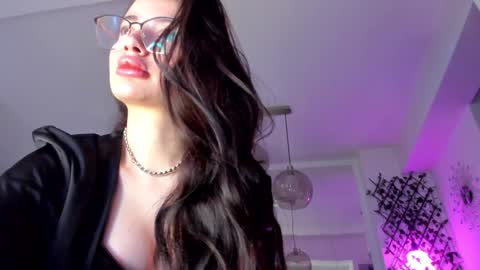 Ir s room online show from February 7, 2025, 6:24 am