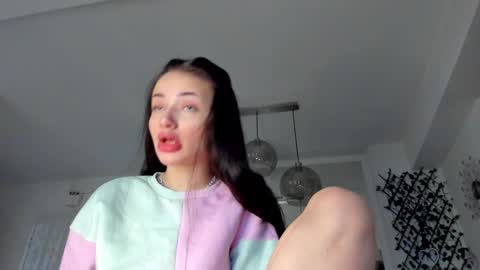 Ir s room online show from February 11, 2025, 5:37 am