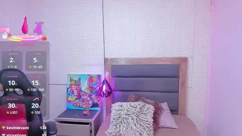  I R E N N E online show from February 28, 2026, 12:44 am