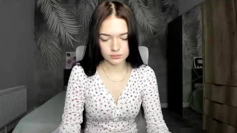 Snapshot of iridesssa chatting on November 27, 2025, 9:00 am Alexa online show from November 27, 2025, 9:00 am