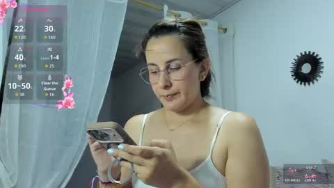 Snapshot of irina_05 chatting on May 11, 2026, 11:35 pm IRINA online show from May 11, 2026, 11:35 pm