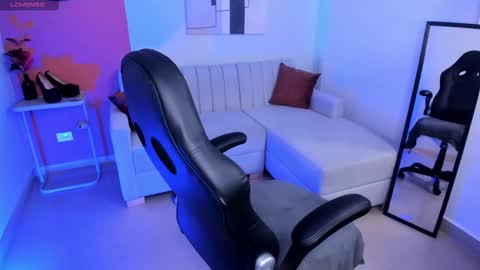 irina_vasilieva online show from September 24, 2025, 1:03 pm