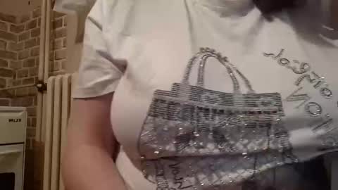 IrinnaK online show from February 16, 2025, 8:55 pm