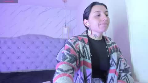 Snapshot of iris_77 chatting on September 30, 2025, 6:35 pm iris_77 online show from September 30, 2025, 6:35 pm