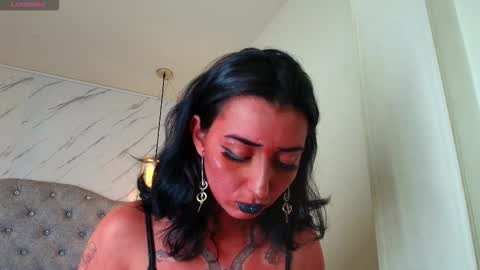 Snapshot of iris_77 chatting on October 10, 2025, 6:29 pm iris_77 online show from October 10, 2025, 6:29 pm