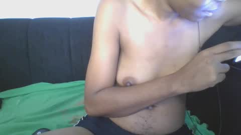 Snapshot of iris_love_2 chatting on January 21, 2025, 10:08 pm iris_love_2 online show from January 21, 2025, 10:08 pm