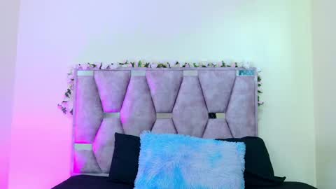 Iris online show from April 20, 2026, 5:26 pm