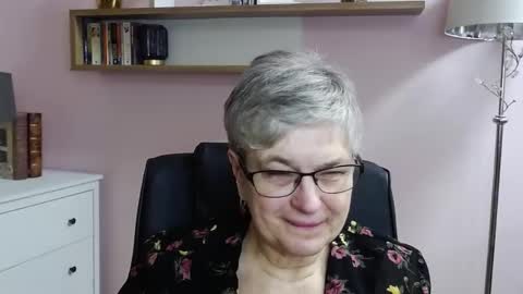 I R I S online show from December 23, 2024, 10:32 am