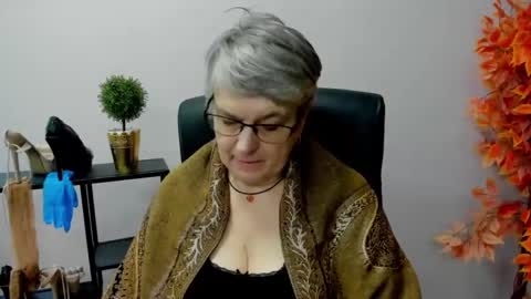 I R I S online show from January 28, 2025, 10:45 am