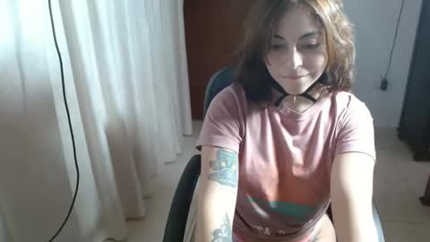 irisarellano_ online show from May 11, 2026, 2:45 pm