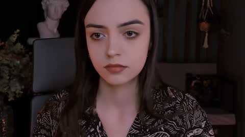 Iris online show from December 12, 2024, 4:32 pm