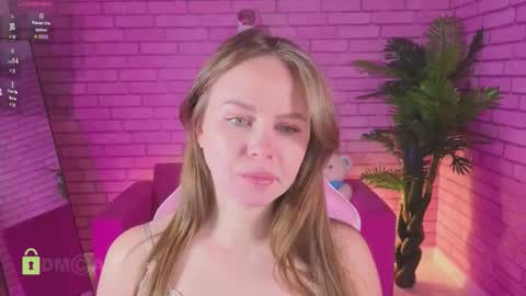 Snapshot of irisflorence chatting on January 12, 2026, 12:49 am Iris online show from January 12, 2026, 12:49 am