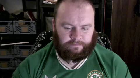 twitter theirishman205 online show from December 5, 2024, 4:34 pm