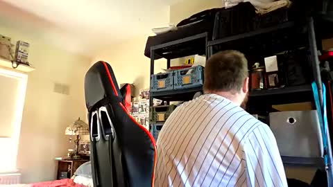 twitter theirishman205 online show from October 31, 2025, 1:56 pm