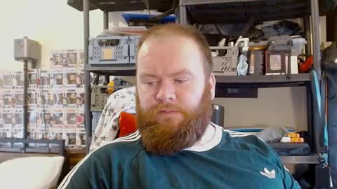 Snapshot of irishdaddy24 chatting on April 2, 2026, 11:52 am twitter theirishman205 online show from April 2, 2026, 11:52 am