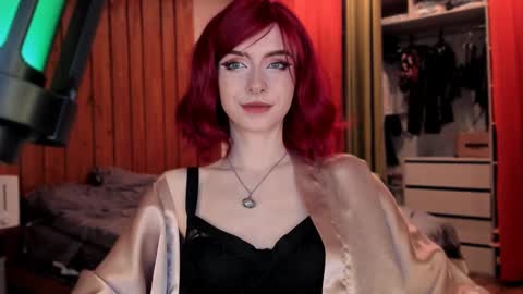 Miss Iris Fansly Miss Iris new inst.  online show from March 6, 2025, 10:52 am