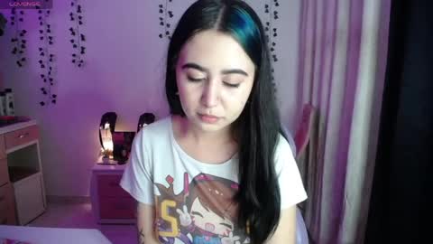 Snapshot of iriss_sky chatting on April 25, 2026, 4:26 am Iris online show from April 25, 2026, 4:26 am