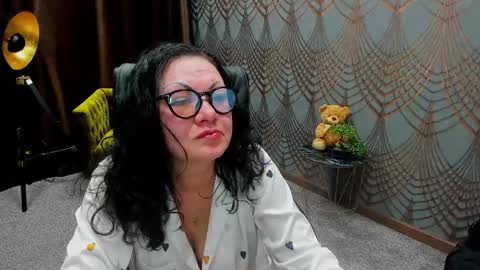 Iris online show from March 20, 2026, 7:35 am