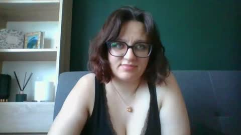 Paris online show from July 20, 2026, 5:22 am