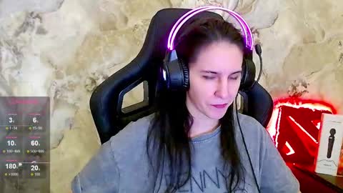 Snapshot of irwi_tomboy chatting on May 24, 2026, 11:43 pm Irwi Tomboy online show from May 24, 2026, 11:43 pm
