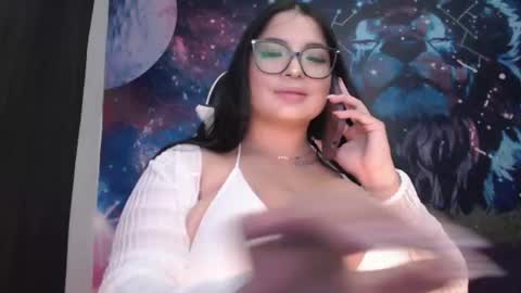 Dani online show from June 11, 2026, 4:49 pm