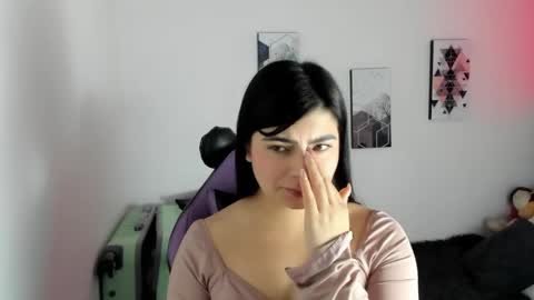 Snapshot of isa0429 chatting on April 16, 2026, 8:42 pm isabella online show from April 16, 2026, 8:42 pm