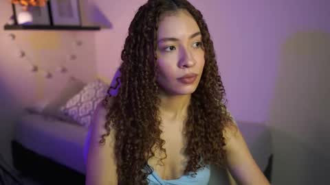 isa_____ online show from February 20, 2026, 1:24 am