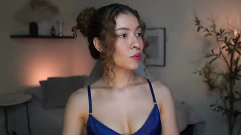 Snapshot of isa_____ chatting on July 11, 2026, 1:52 am isa_____ online show from July 11, 2026, 1:52 am