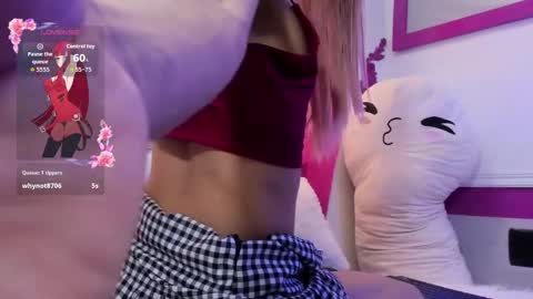 Isa  online show from October 3, 2025, 6:54 am