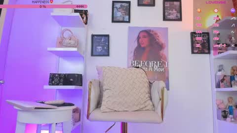 Snapshot of isa_greey chatting on April 21, 2026, 3:35 am isabella online show from April 21, 2026, 3:35 am