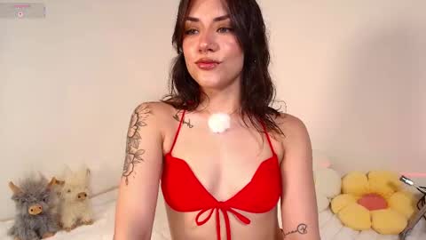 Snapshot of isa_laurentt chatting on June 3, 2026, 9:42 pm Isabella Laurentt online show from June 3, 2026, 9:42 pm