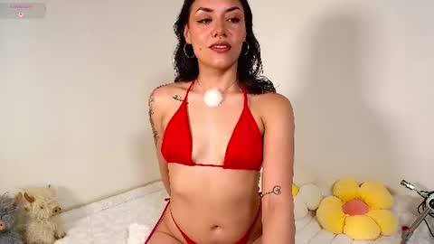 Snapshot of isa_laurentt chatting on June 13, 2026, 1:58 am Isabella Laurentt online show from June 13, 2026, 1:58 am
