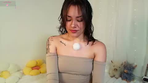 Snapshot of isa_laurentt chatting on July 31, 2026, 7:13 pm Isabella Laurentt online show from July 31, 2026, 7:13 pm